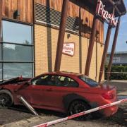 Pizza Hut in High Wycombe open for business after dramatic crash