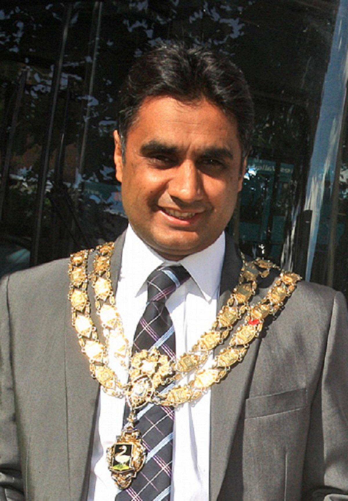 Councillor Khalil Ahmed, mayor of High Wycombe - 3477224
