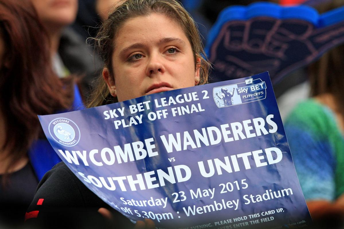 Wanderers’ Wembley crowd 2015