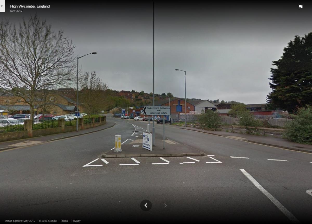 Hello Boss kebab van, Bellfield Road, High Wycombe – 1 (Google Maps)