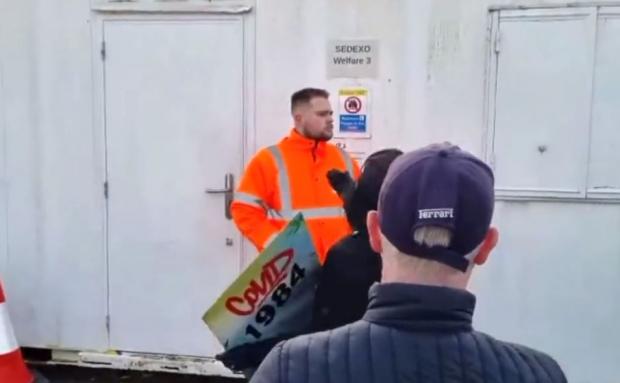 Bucks Free Press: A steward was confronted by two protested (screengrab from @doctor_oxford's video)