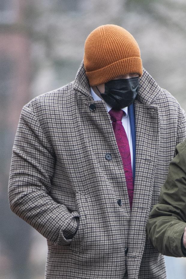 Bucks Free Press: Oliver Perry Smith covered his face using a mask and a woollen hat. Credit: Hyde News and PIctures
