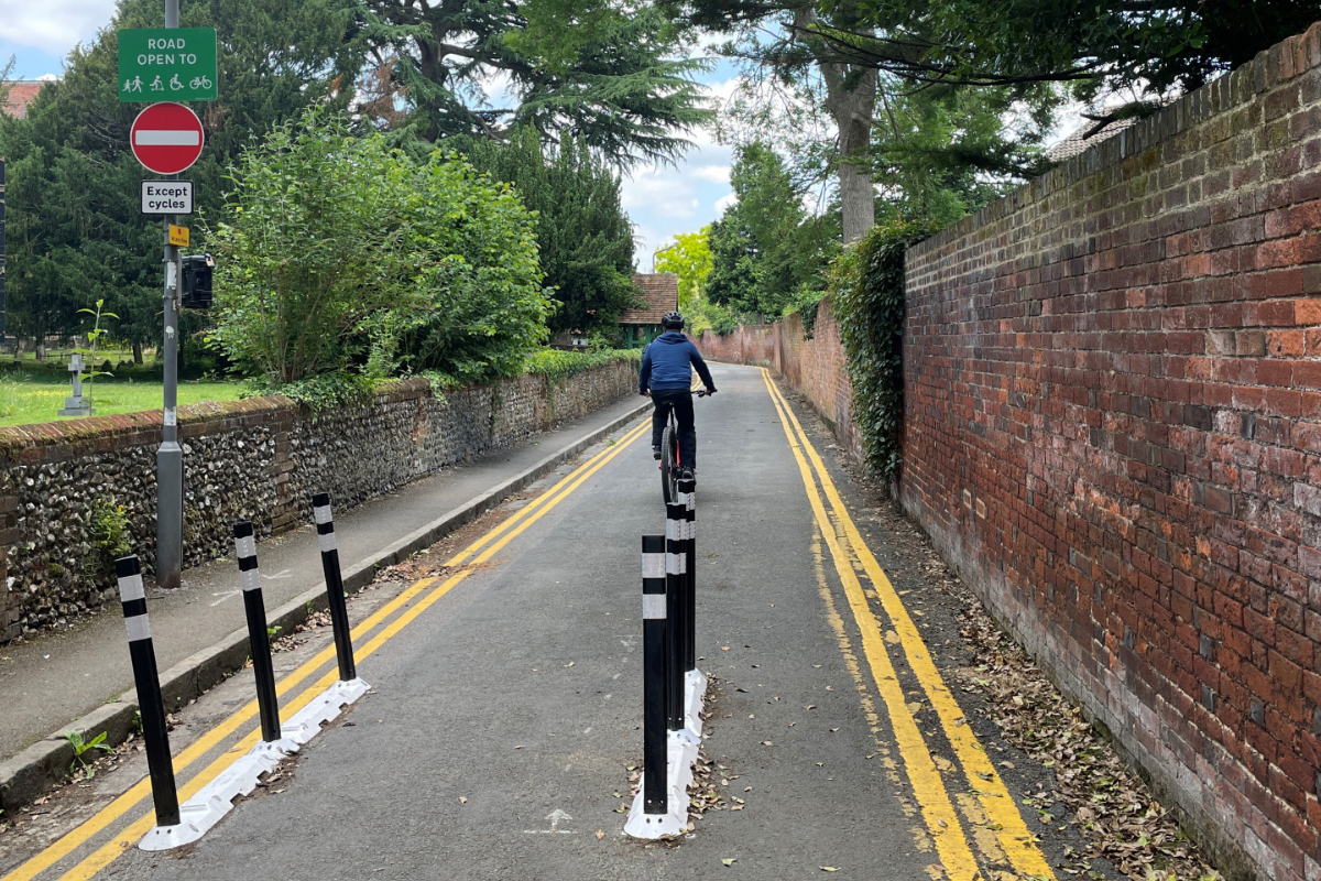 Trinity Road: Marlow 'quietway' to remain in place - Vimarsana News