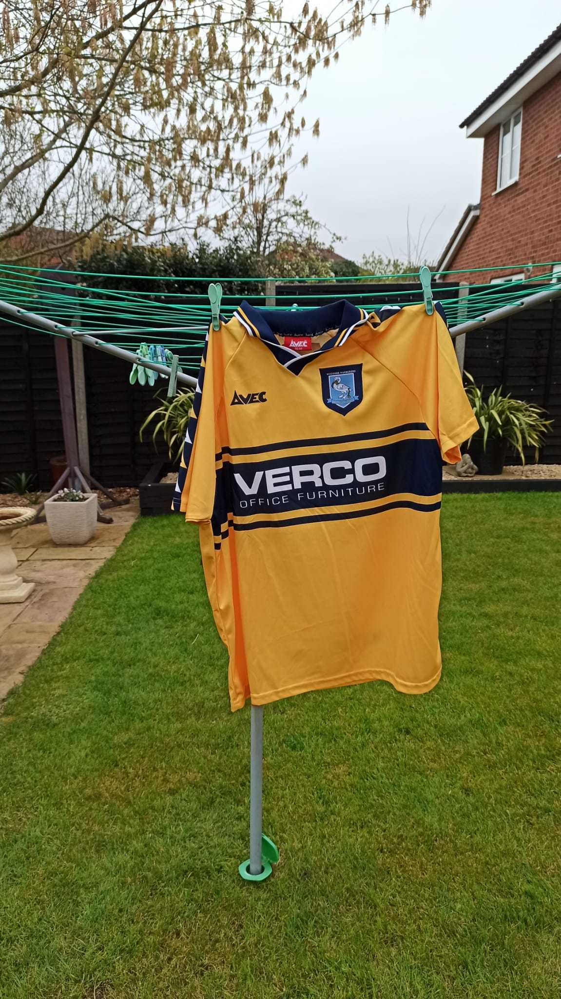 Wycombe Wanderers Away Shirt 1999/00