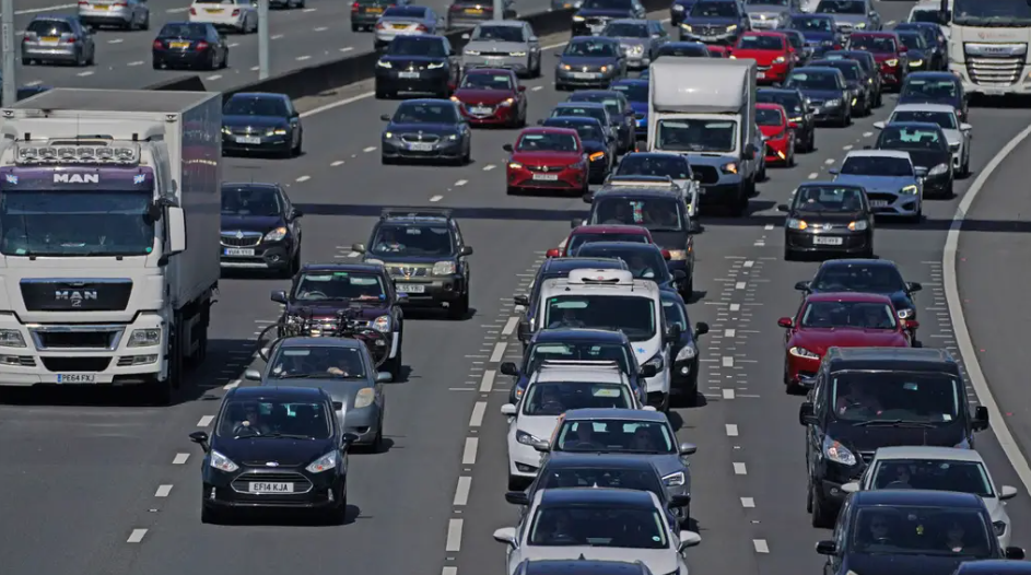 Highway Code: UK drivers could face a £5,000 fine for having air conditioning in their car
