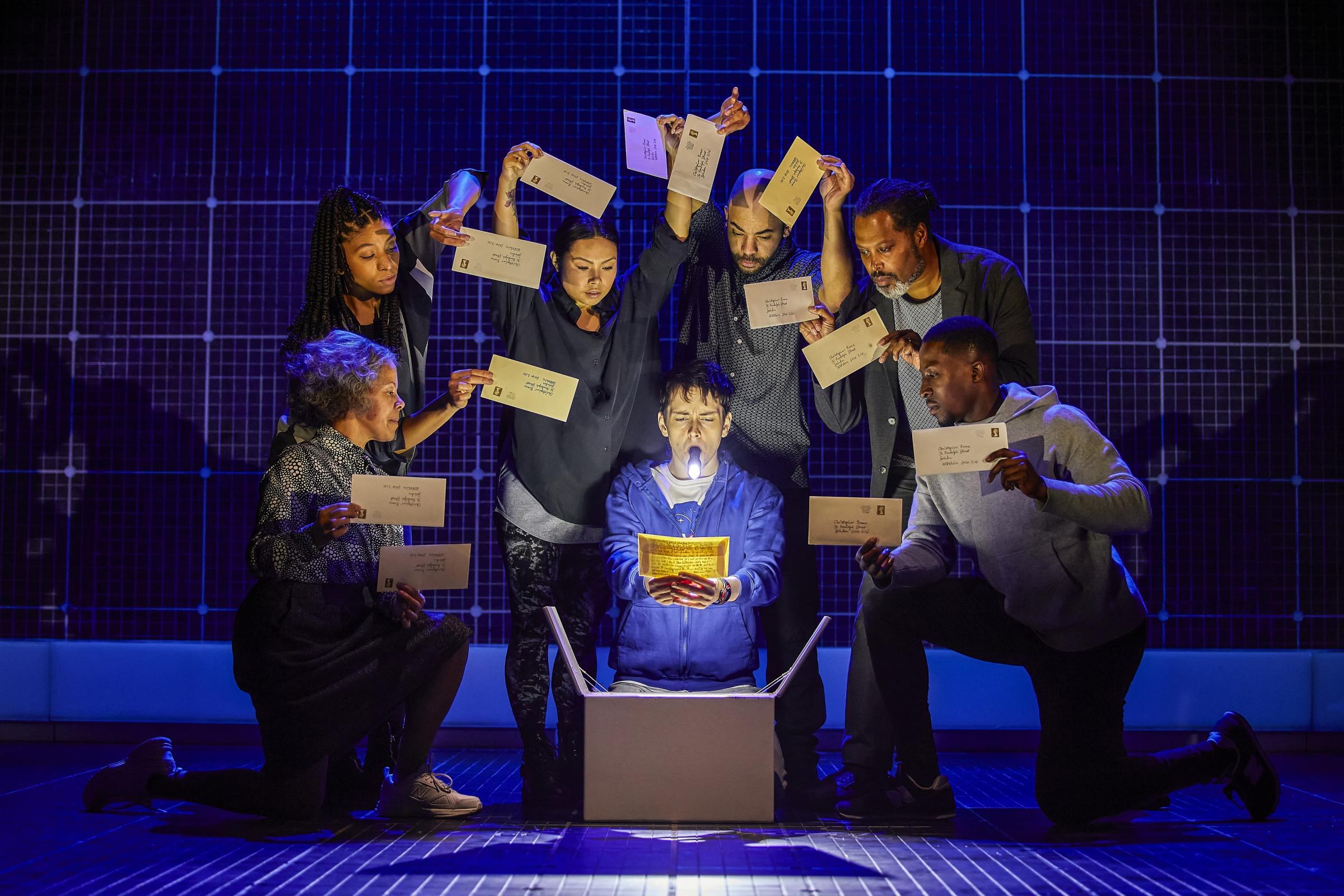 REVIEW: The Curious Incident of the Dog in the Night-Time at the Wycombe Swan - Vimarsana News