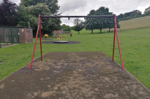 A Chesham mother lashed out at the Town Council for failing to fix the swings.