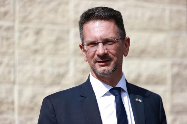 Steve Baker has been accused of "giving up" on his campaign