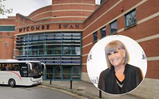 Theatregoers' outrage as venue 'fails to inform' them of Dawn French cancellation