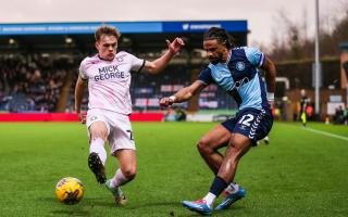 Wycombe Wanderers favourite extends deal to continue 16-year professional career