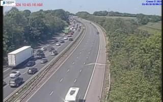 M40 lanes closed due to vehicle fire - live updates